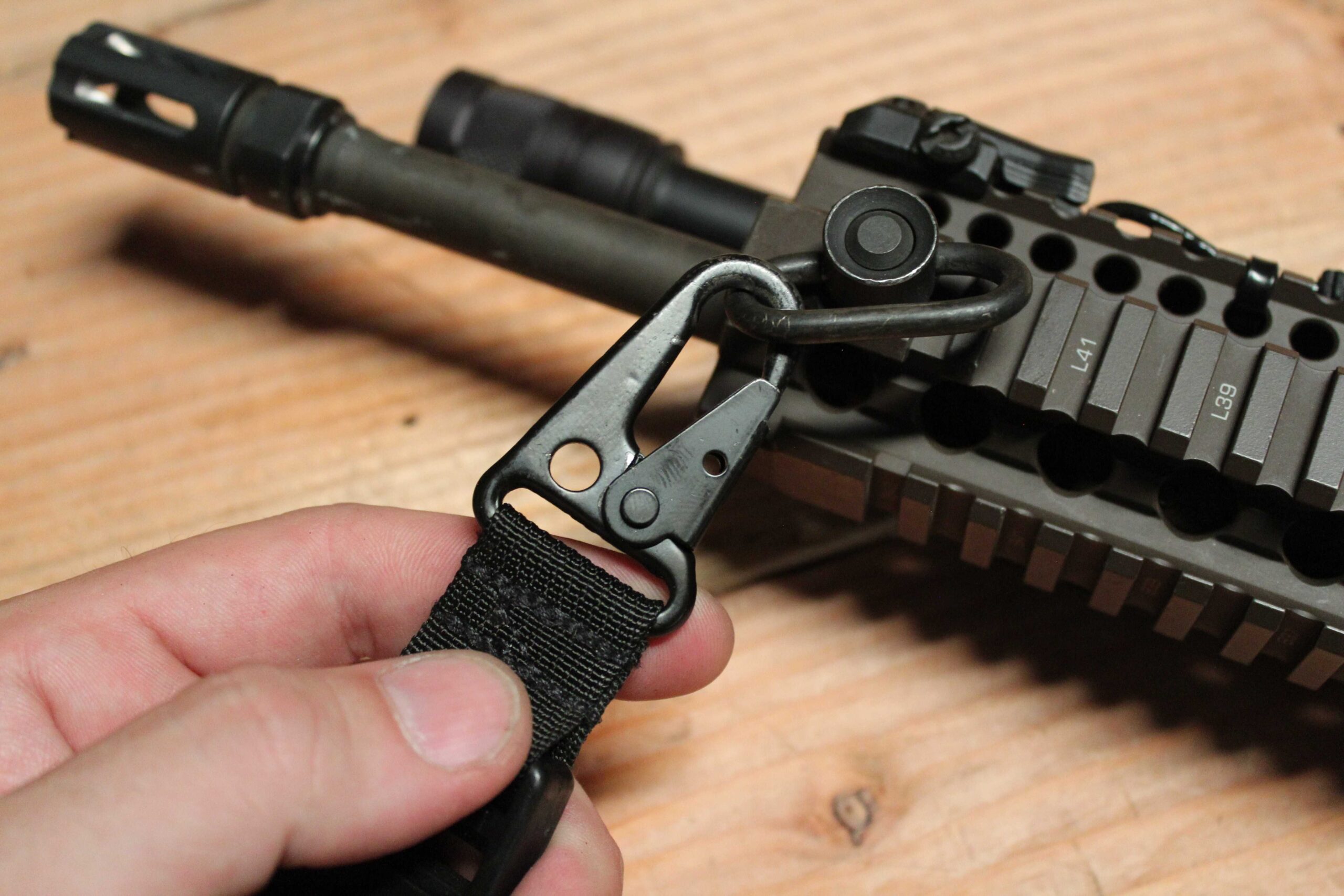 HK Clip – HK-Style Sling Hook With Noise-Killing Shroud