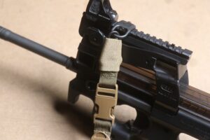 P90 two-point setup, front attachment detail